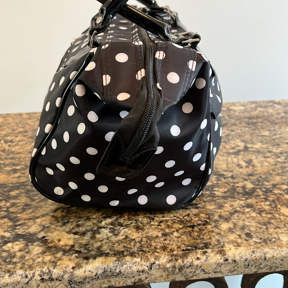 CABOODLES Polka Dot Black and White Make Up Bag - Picture 7 of 14